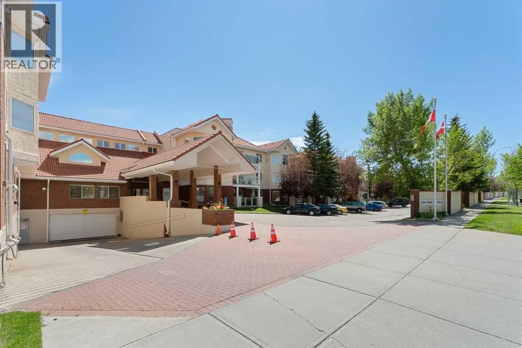 2126, 1818 Simcoe Boulevard SW