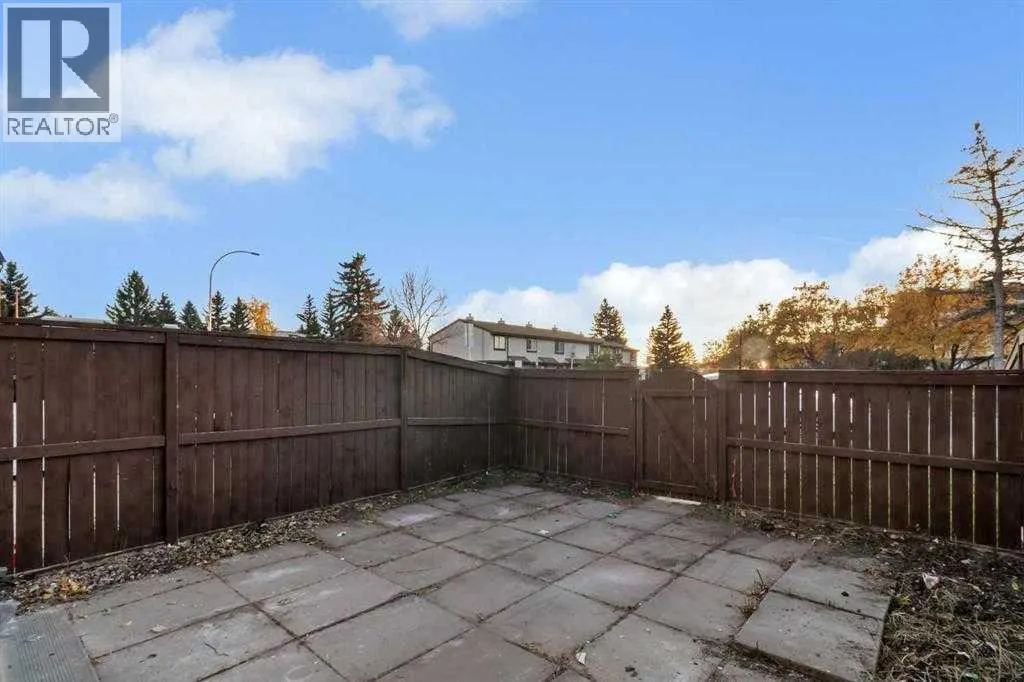 112, 2720 Rundleson Road NE