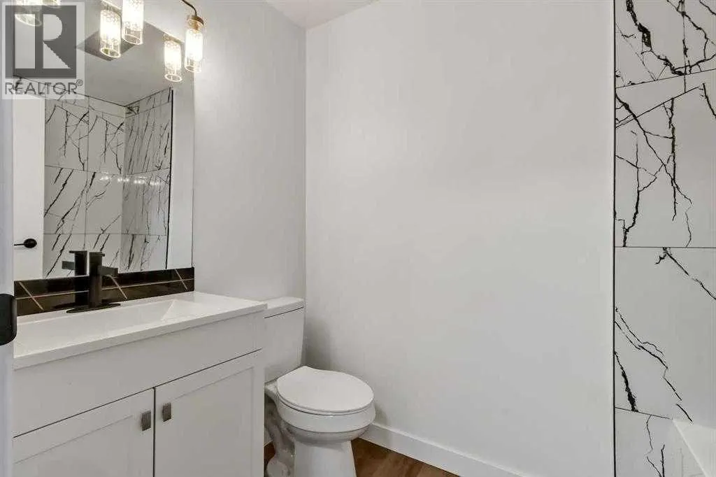 112, 2720 Rundleson Road NE