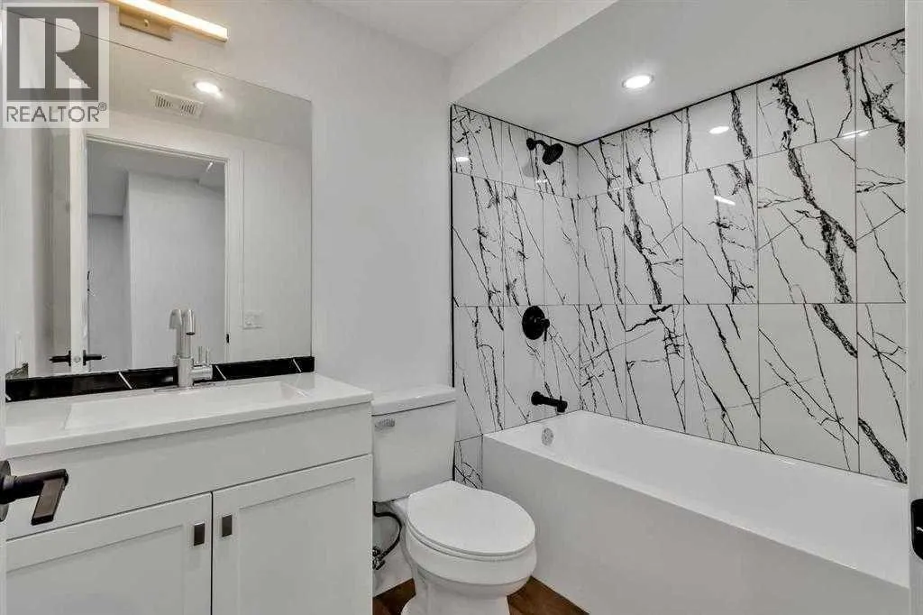 112, 2720 Rundleson Road NE
