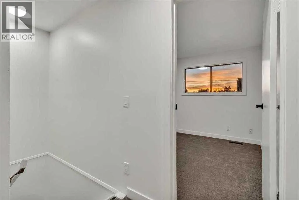 112, 2720 Rundleson Road NE