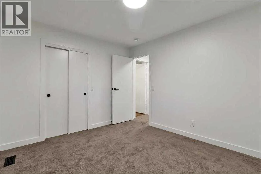 112, 2720 Rundleson Road NE