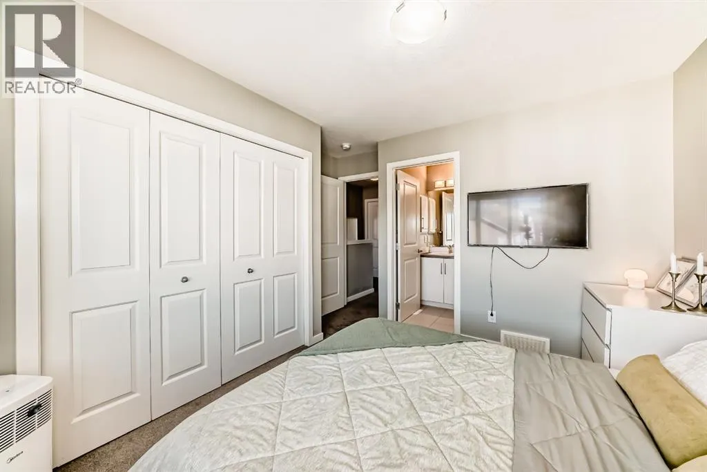 84 Copperstone Villas SE