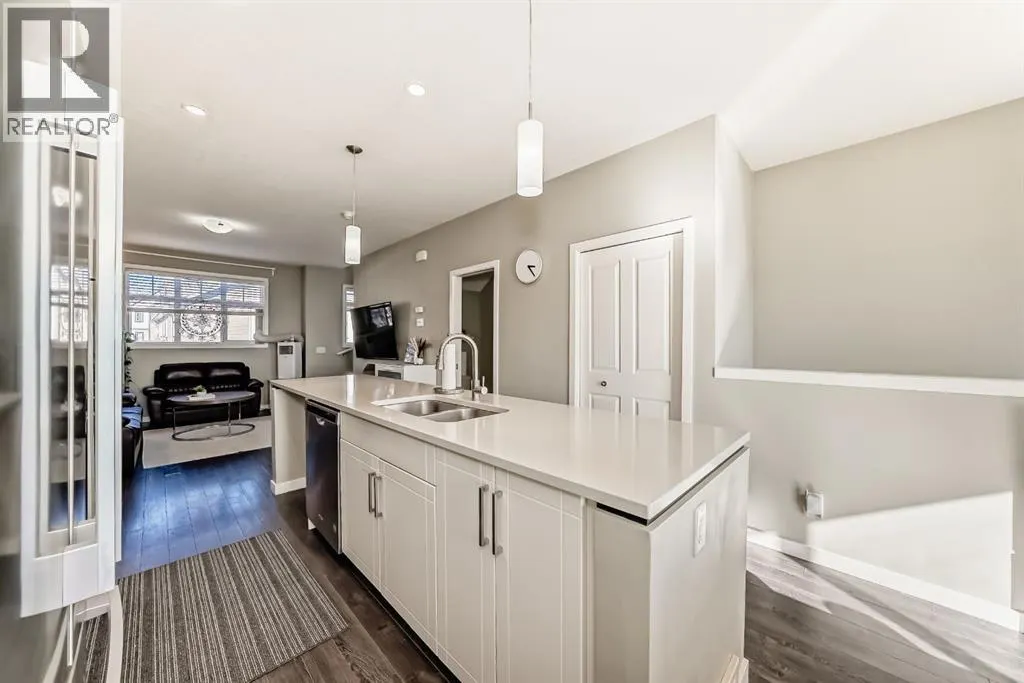 84 Copperstone Villas SE