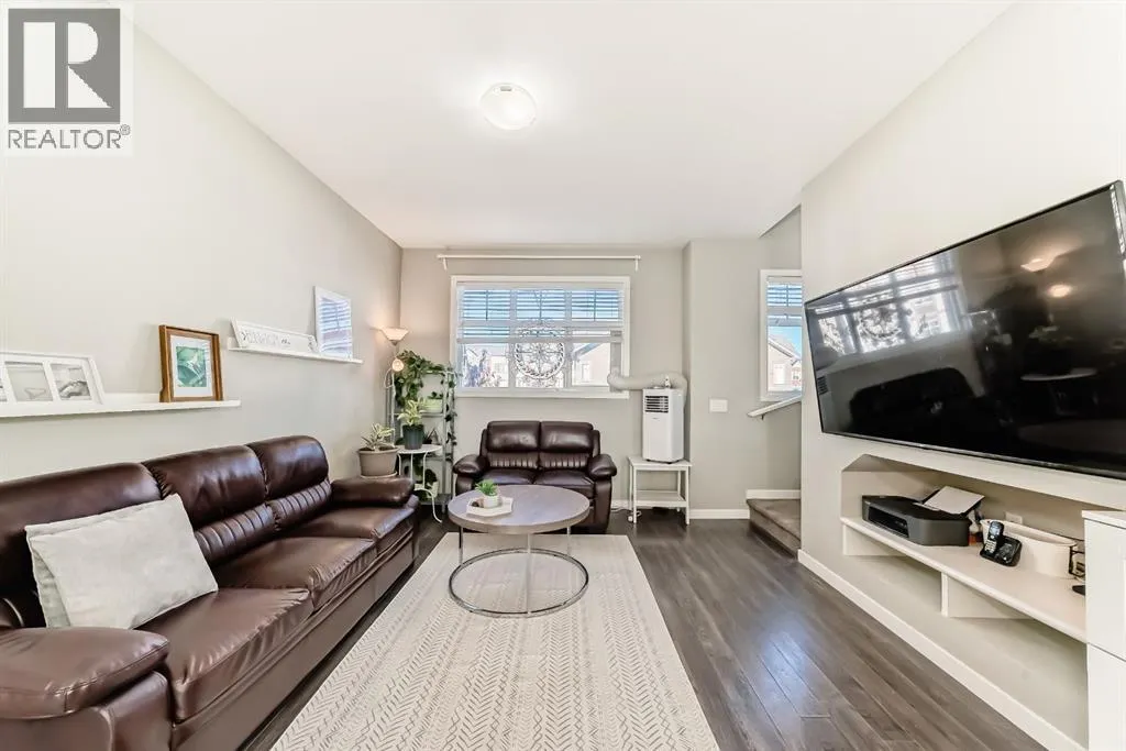 84 Copperstone Villas SE