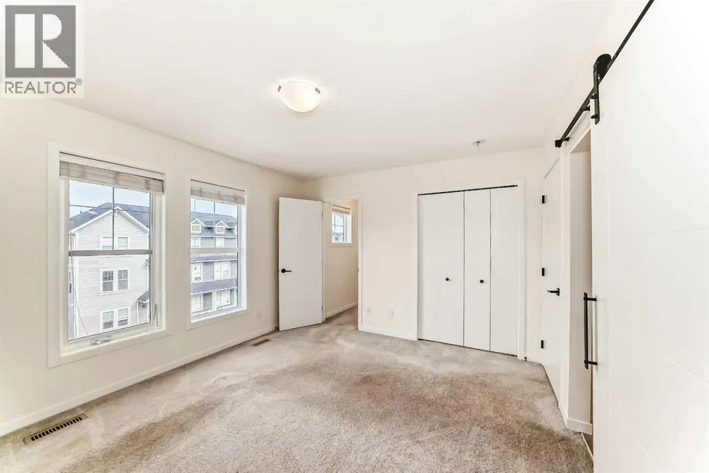 203 South Point Park SW