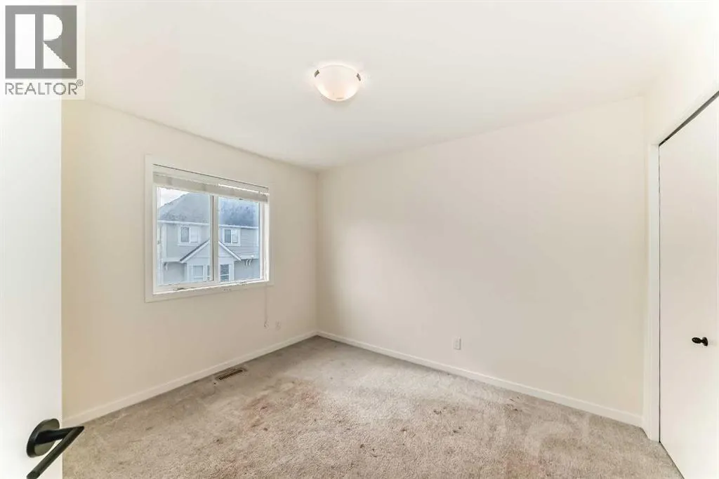 203 South Point Park SW