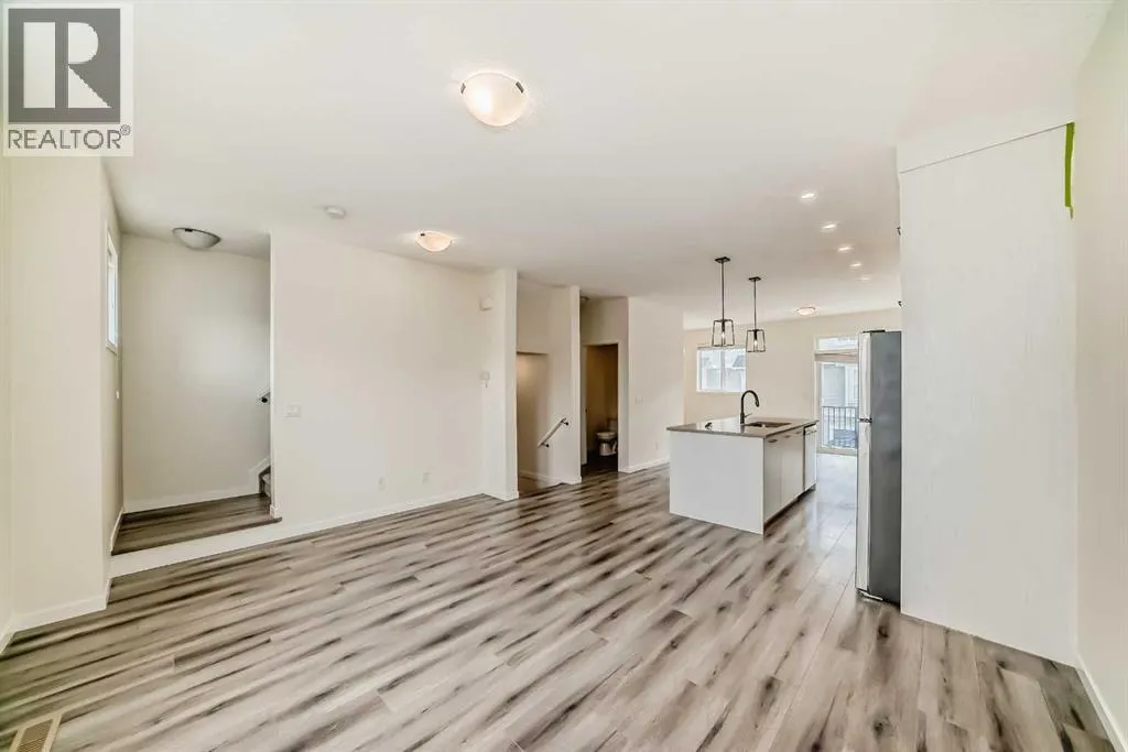203 South Point Park SW