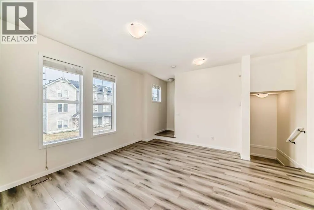 203 South Point Park SW