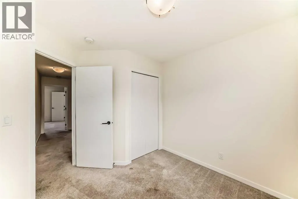 203 South Point Park SW