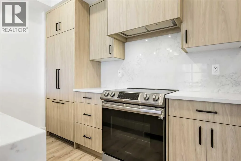 313, 370 Dieppe Drive SW