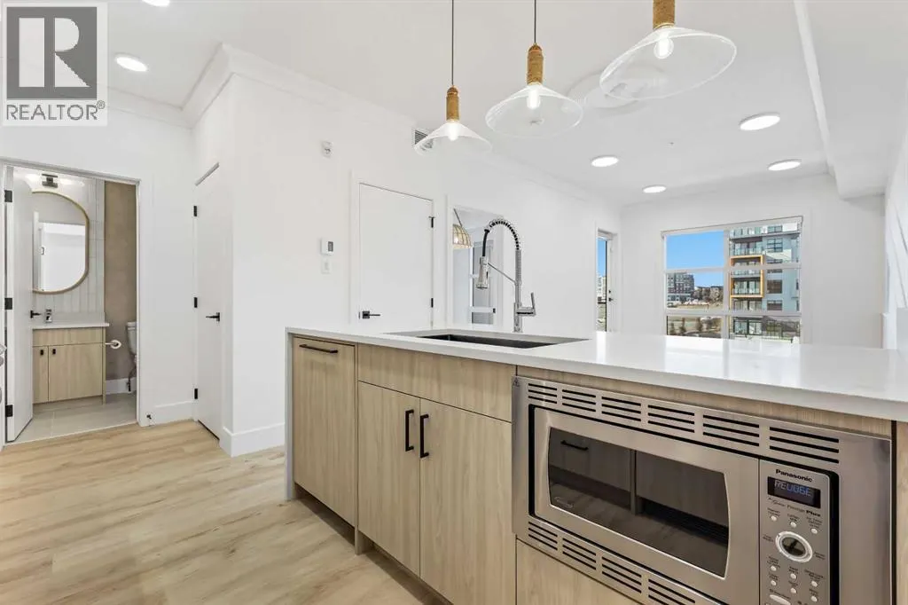 313, 370 Dieppe Drive SW