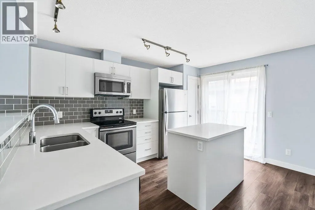 4 Evanscrest Gardens NW