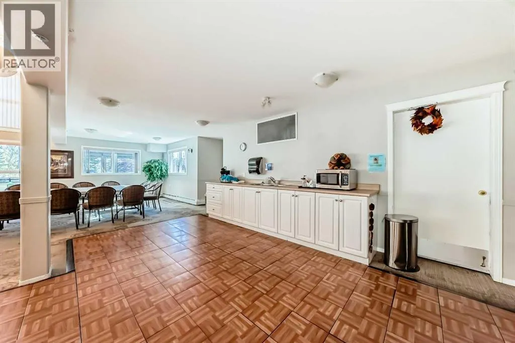 434, 5000 Somervale Court SW