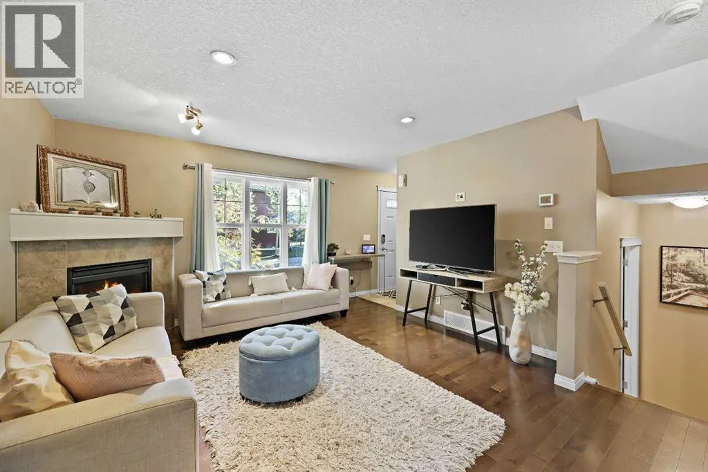 121 Chaparral Valley Gardens SE