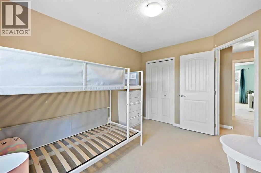 121 Chaparral Valley Gardens SE