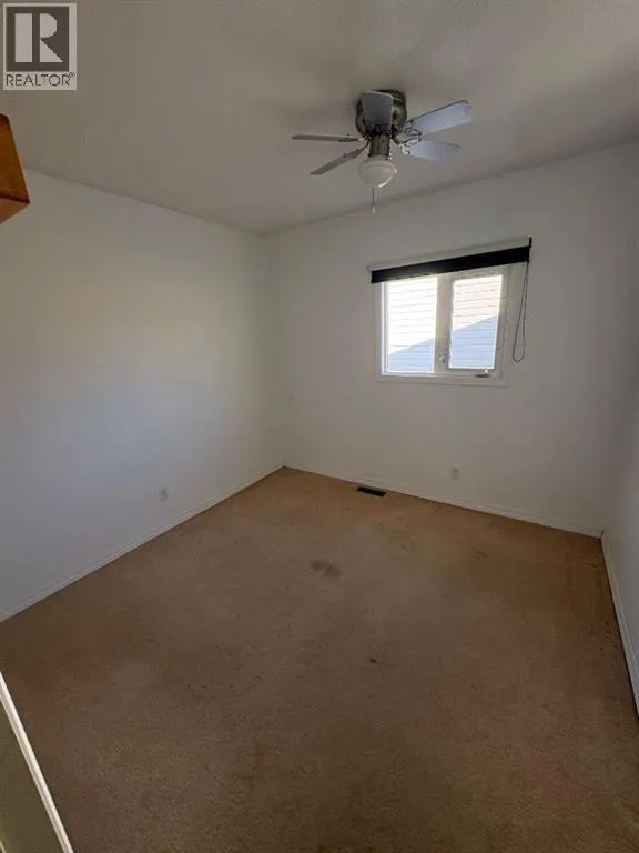 10926 93 St