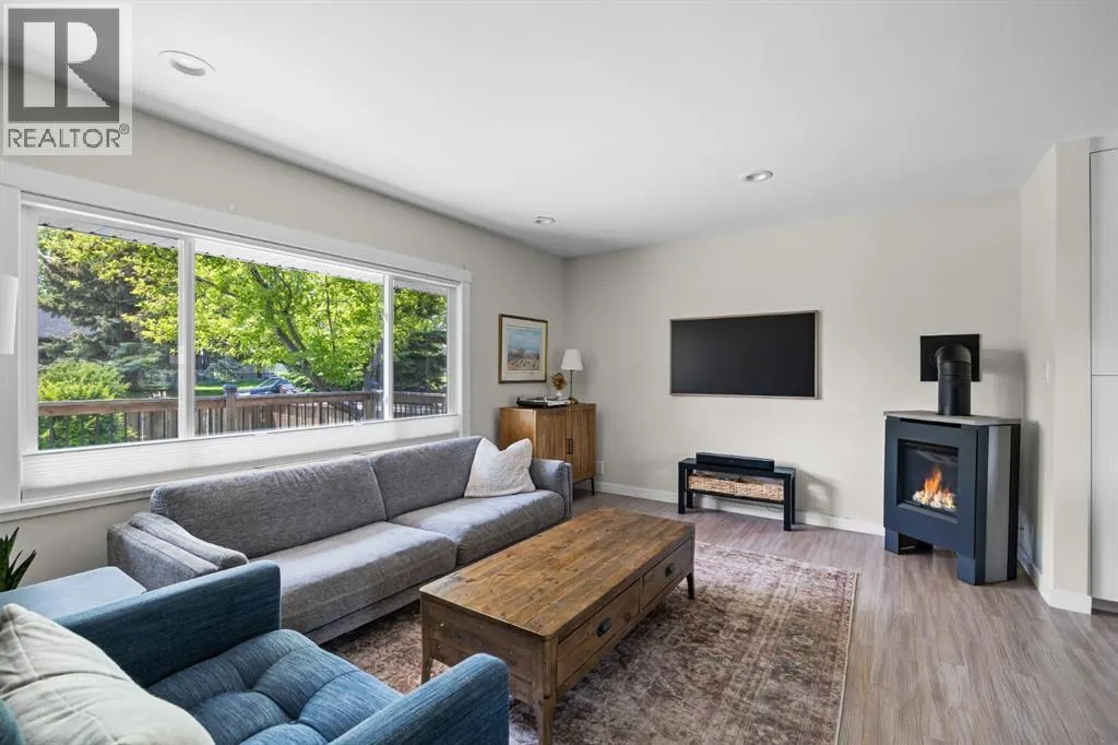 30 Coleridge Road NW