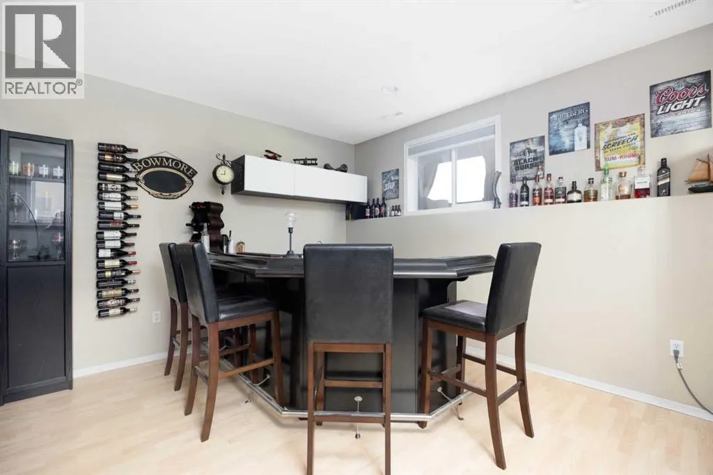 275 Woodward Lane