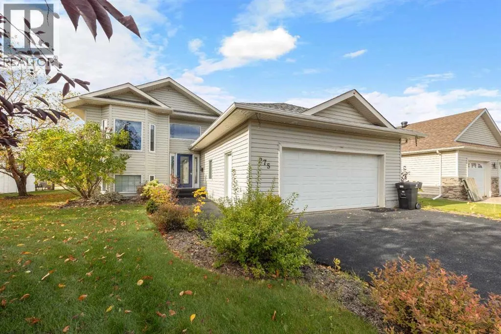 275 Woodward Lane