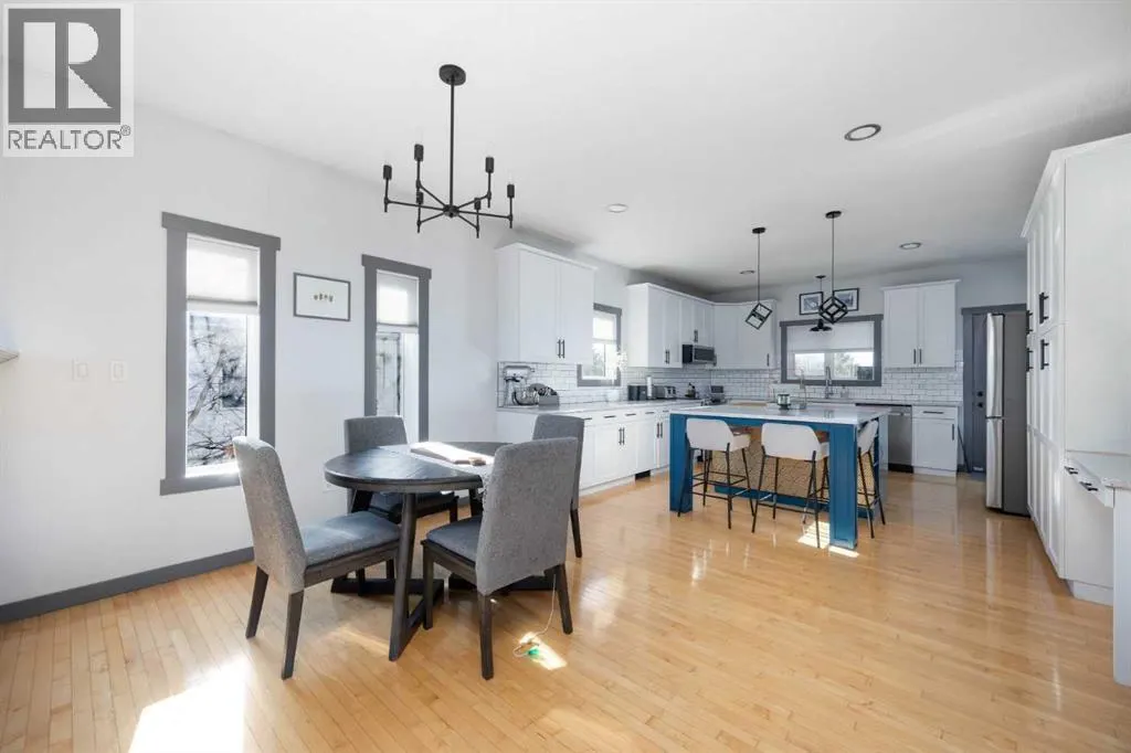 275 Woodward Lane
