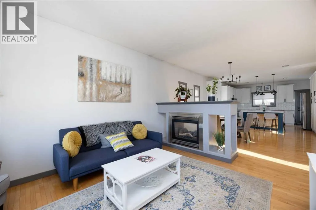 275 Woodward Lane