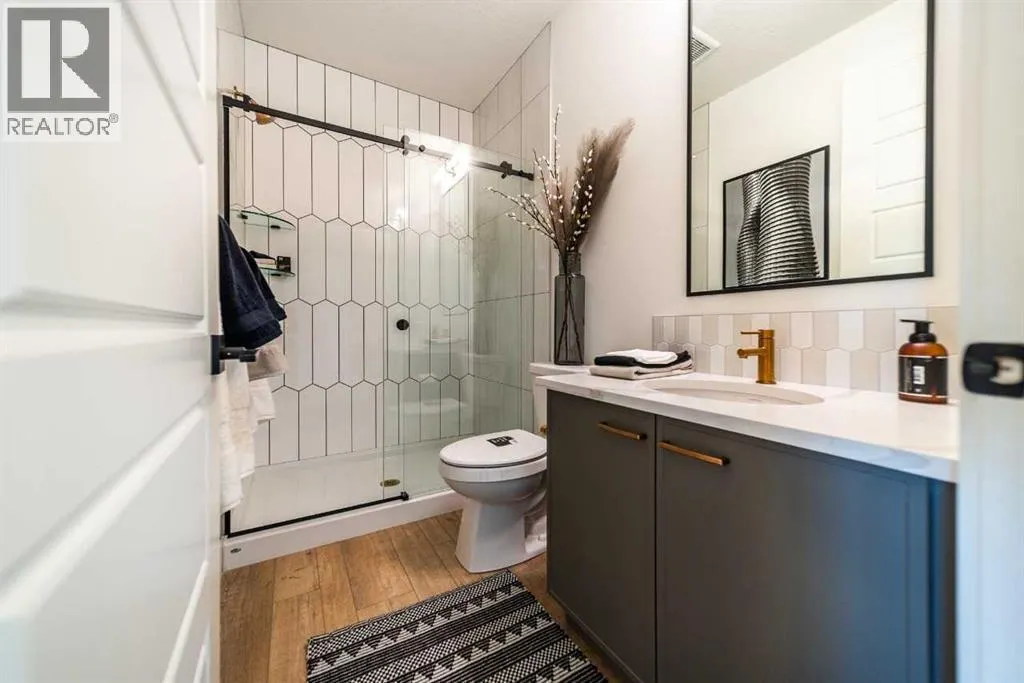 211 Sora Terrace SE