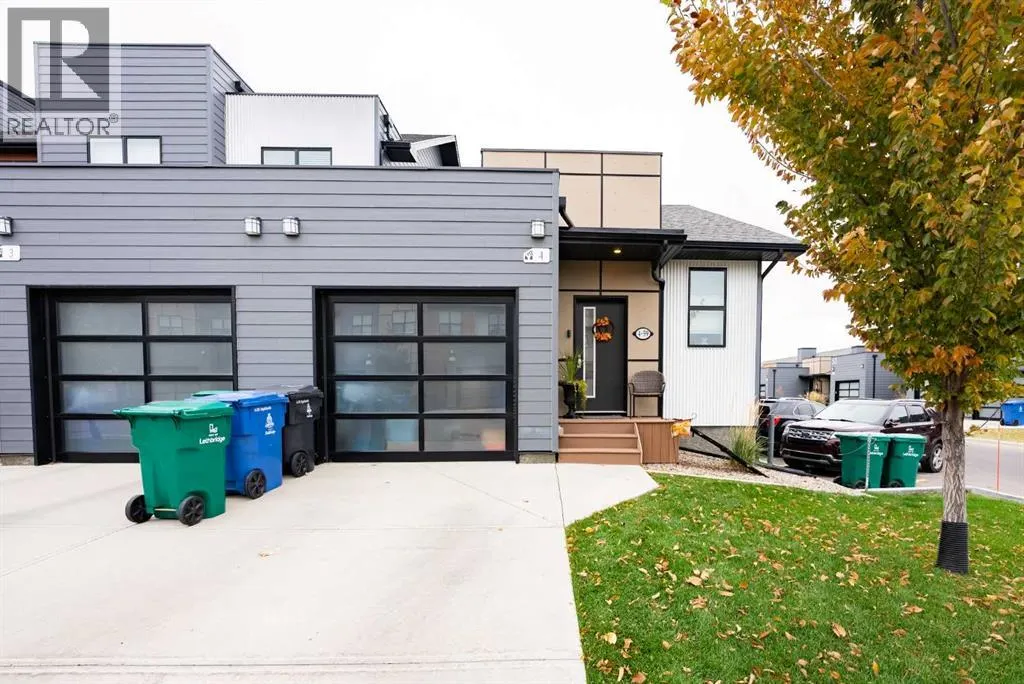 4, 59 Aquitania Circle W