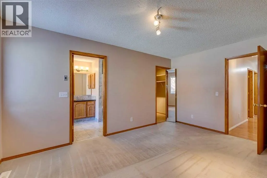 372 Millrise Drive SW