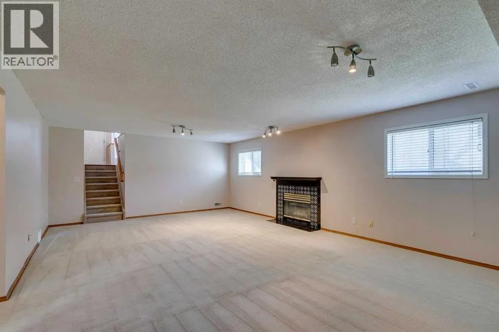 372 Millrise Drive SW
