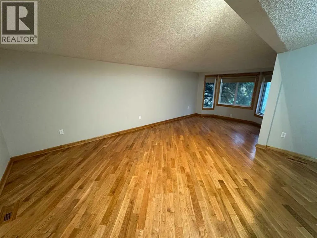 126 Community Lane