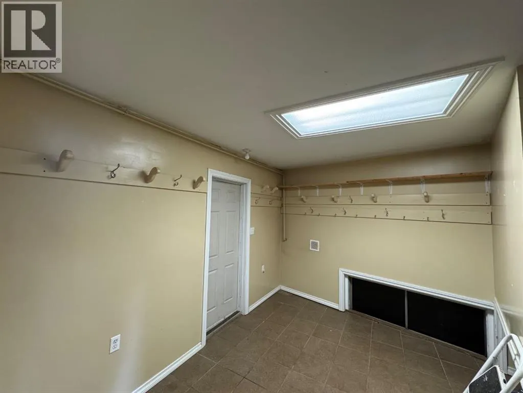 126 Community Lane