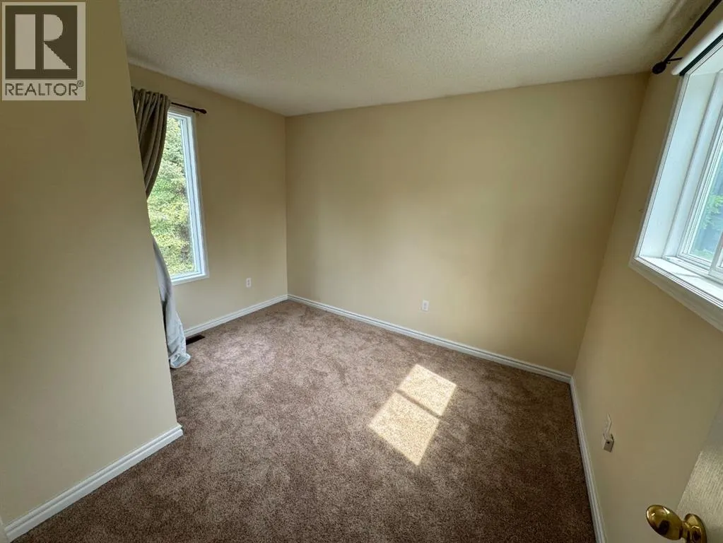 126 Community Lane