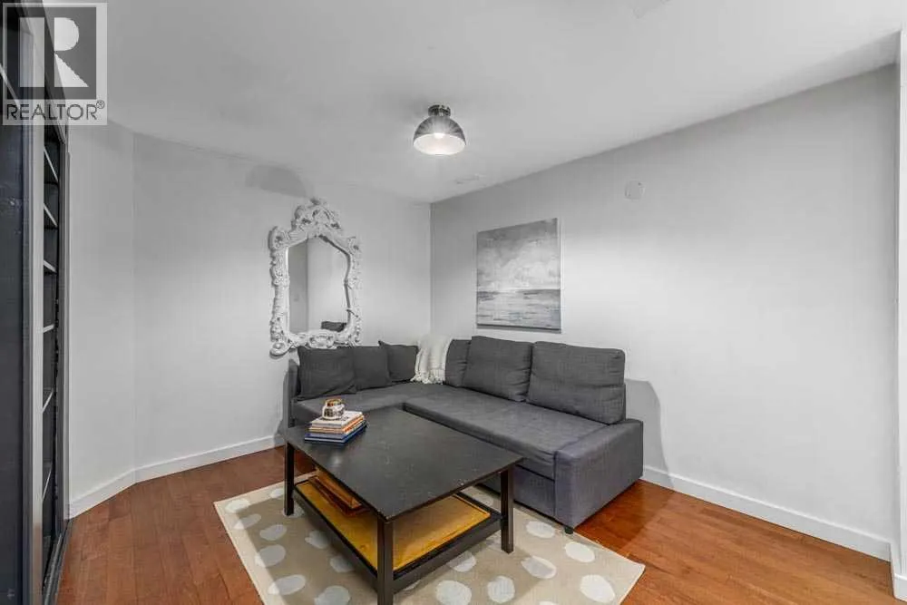 142 Prestwick Crescent SE