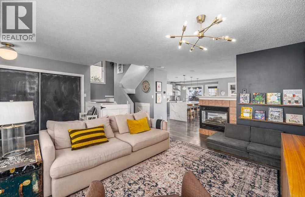 142 Prestwick Crescent SE