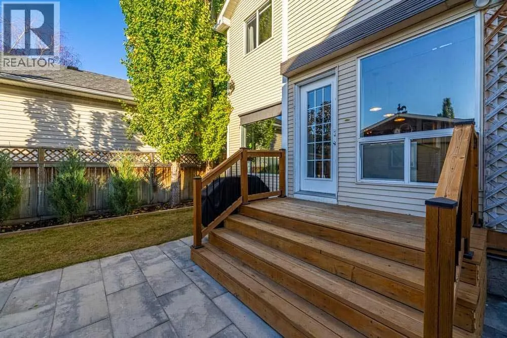 142 Prestwick Crescent SE