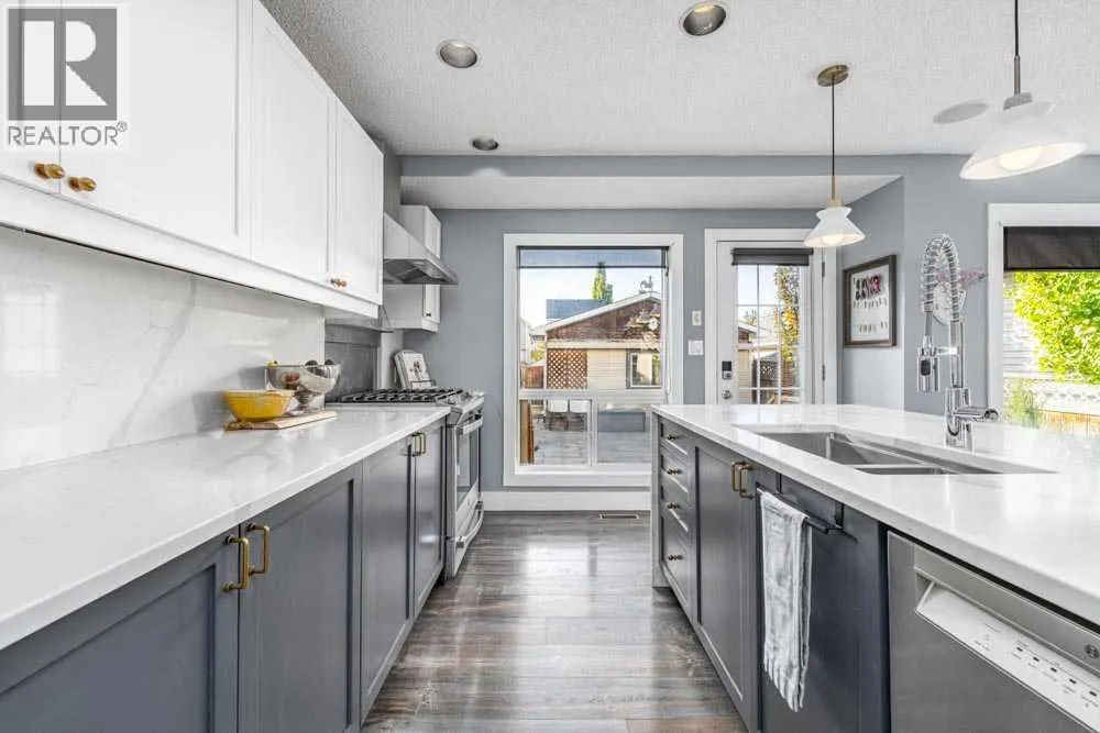142 Prestwick Crescent SE