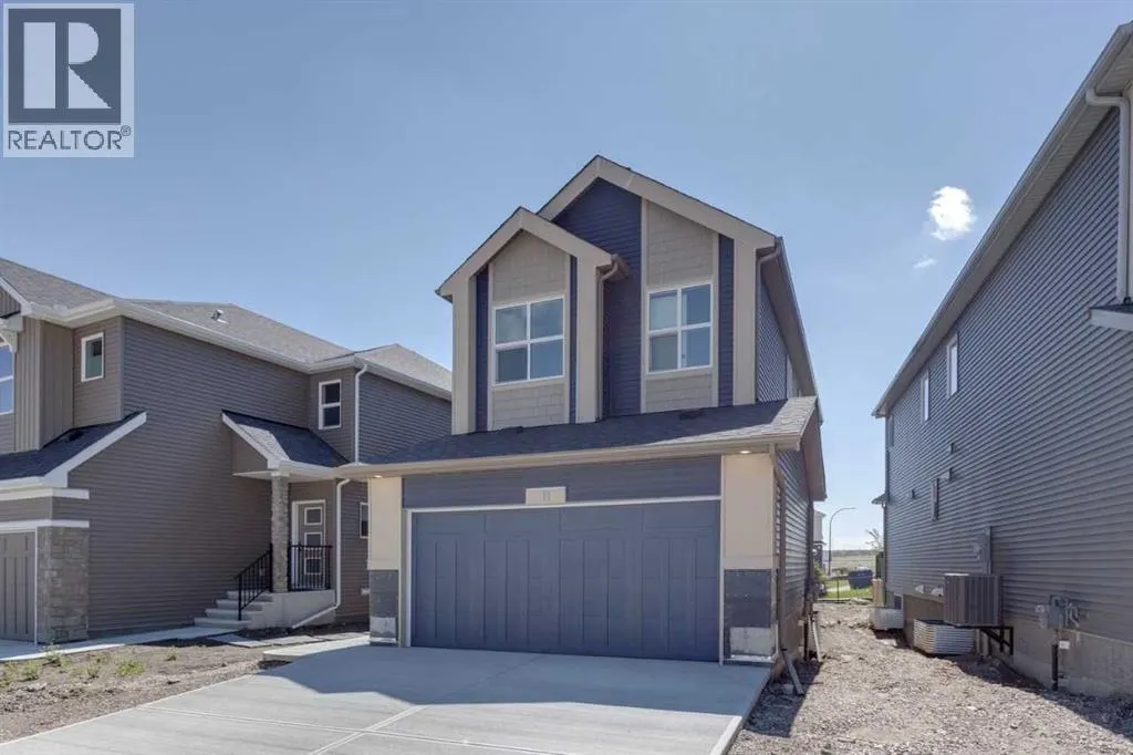 11 Lewiston View NE
