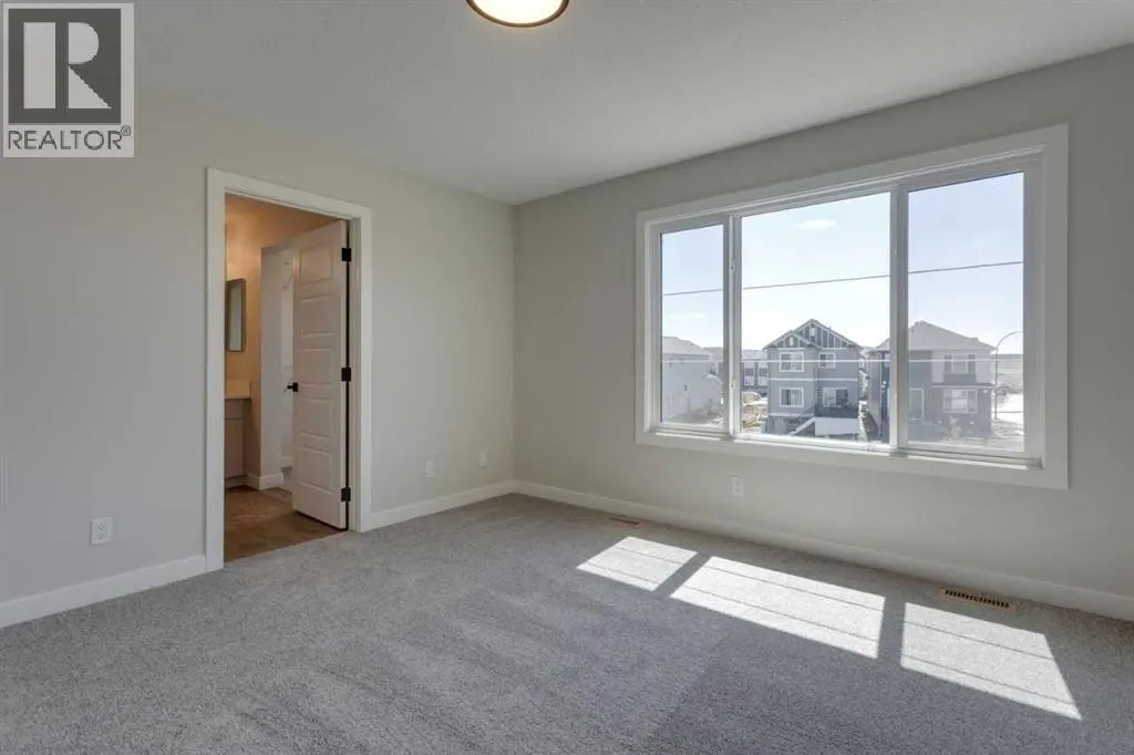 11 Lewiston View NE