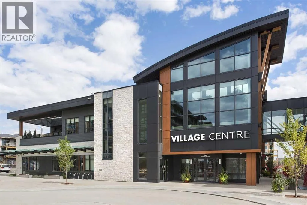 202, 122 Mahogany Centre SE