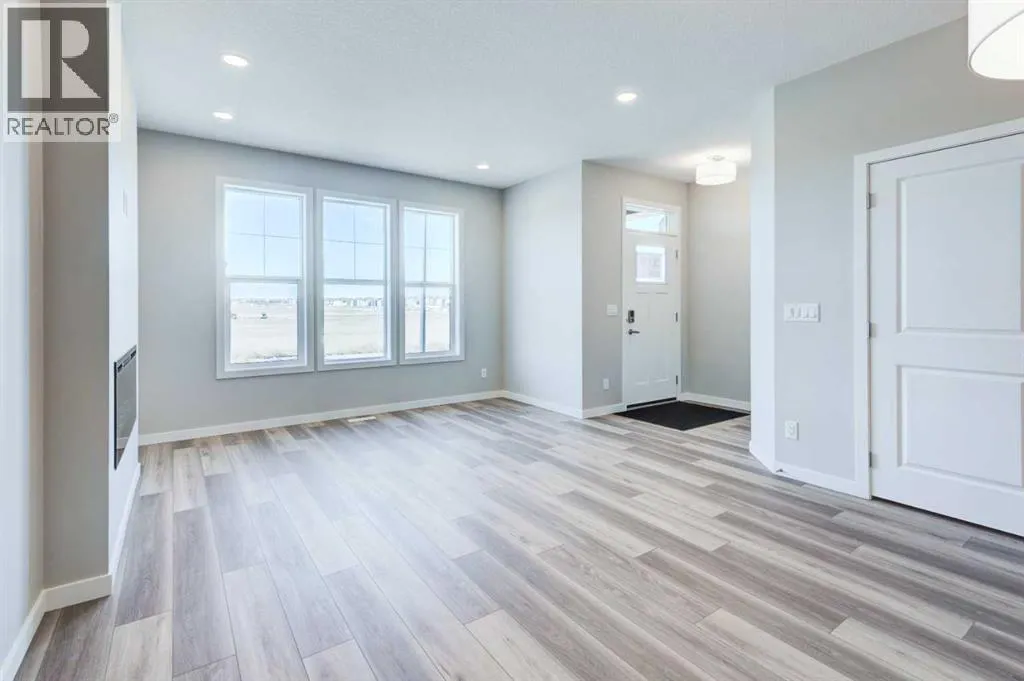 104 Mercado Road SE