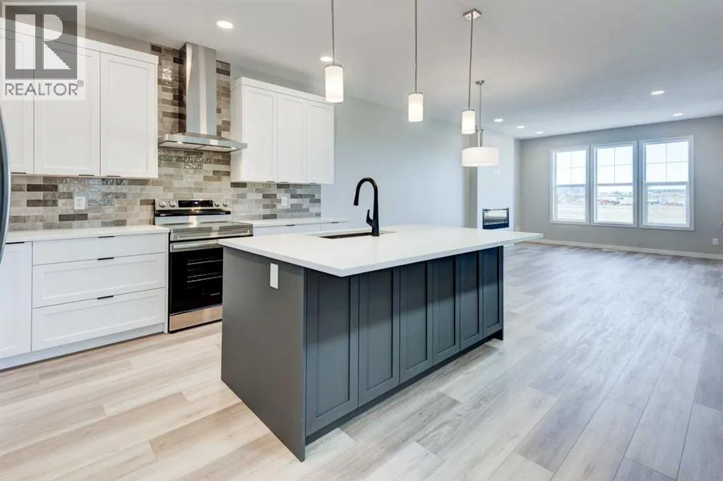 104 Mercado Road SE