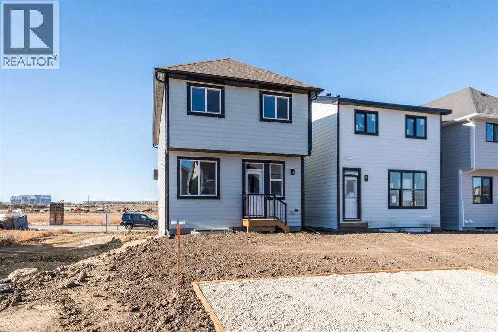 104 Mercado Road SE