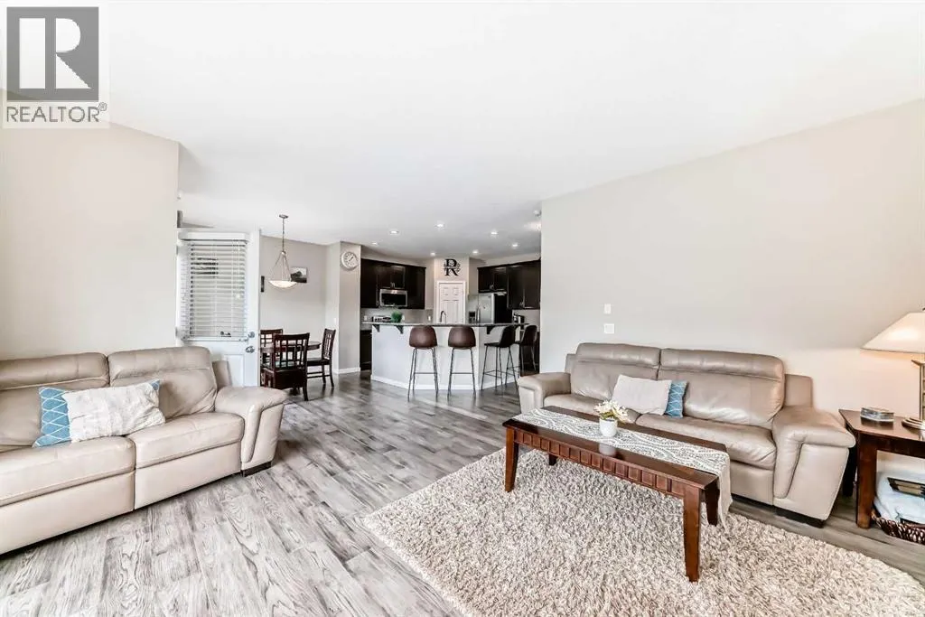180 Kinlea Link NW