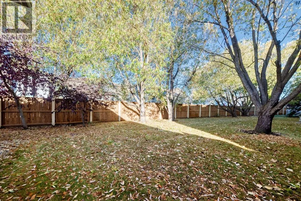 126 Hawkstone Manor NW