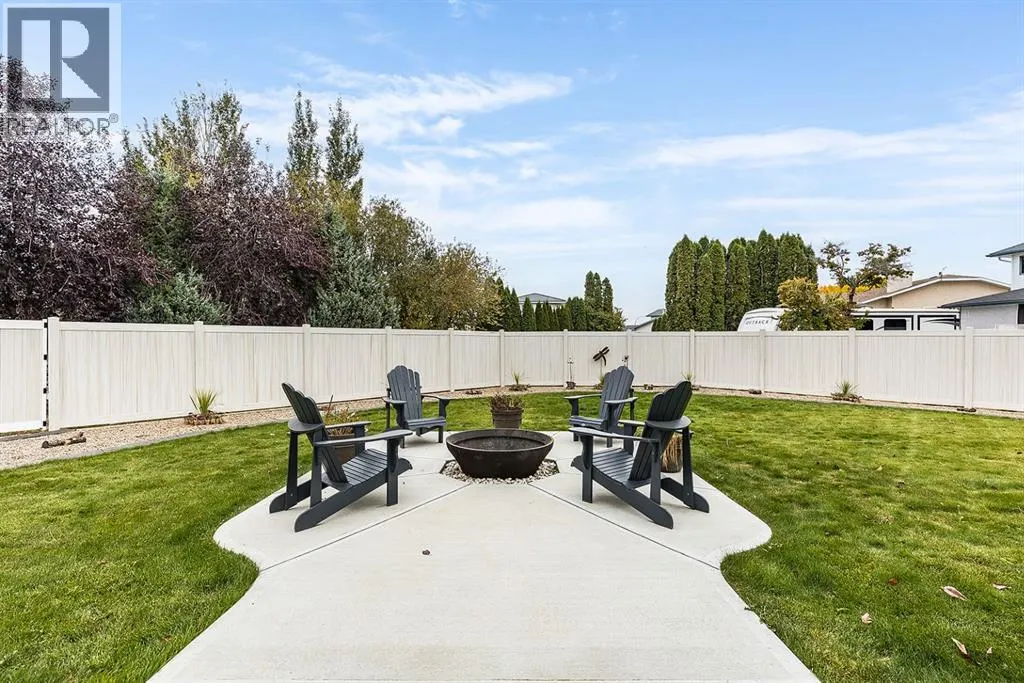 15 Turner Close SE