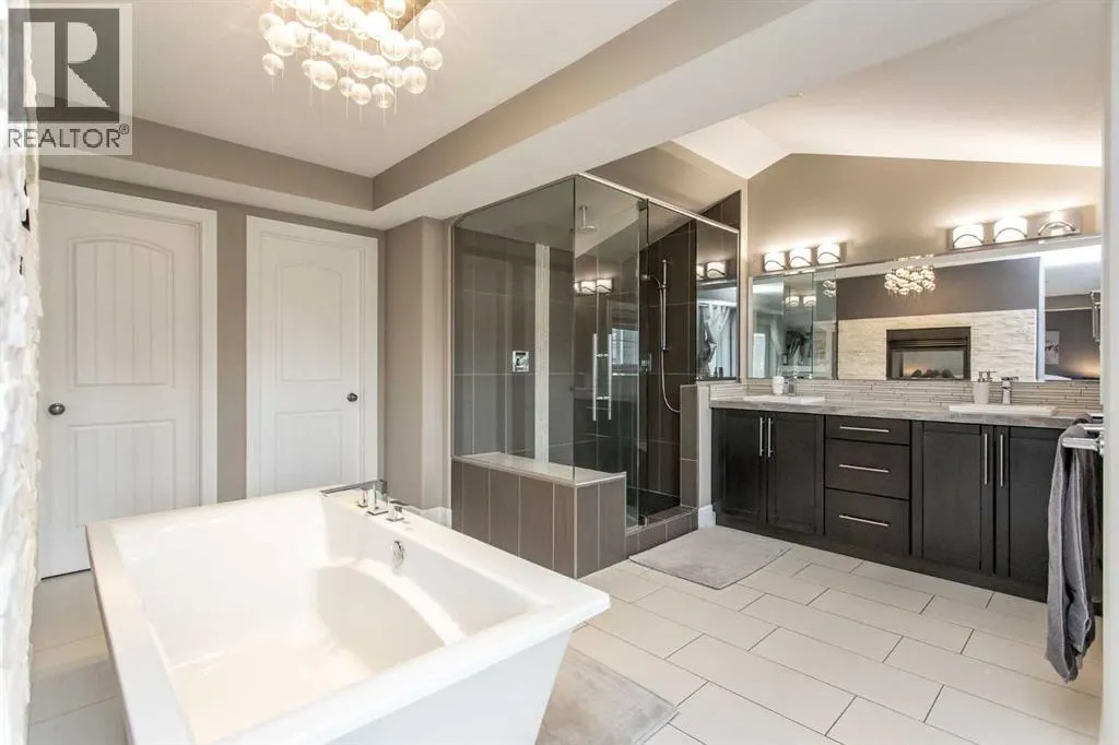 30 Parkridge Crescent