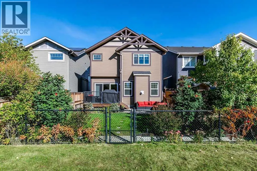 29 Cougar Ridge Close SW