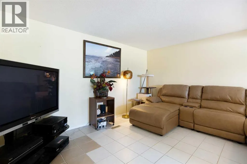 274413 1016 Drive E