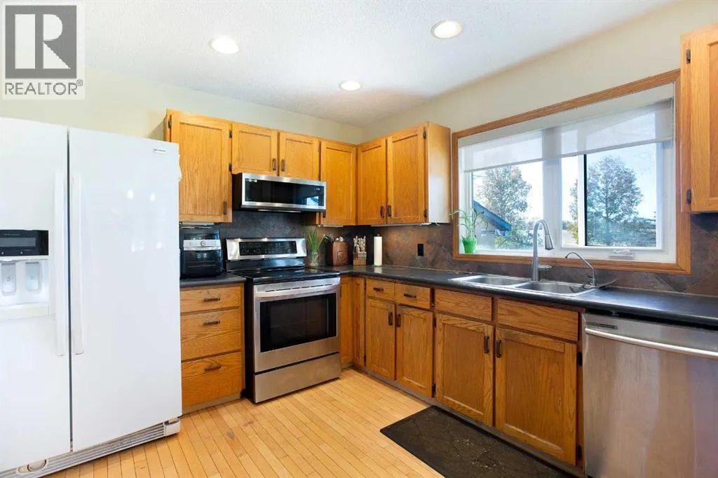 274413 1016 Drive E